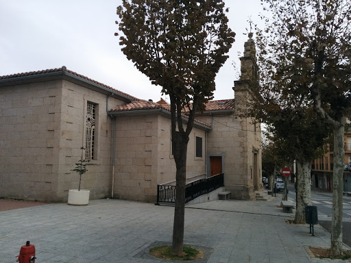 Iglesia Navas Del Marqués 