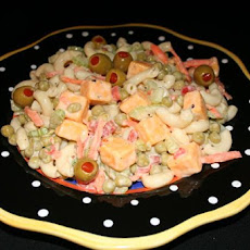 Macaroni and Cheese Salad