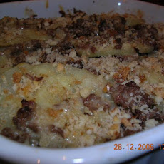 Old-Fashioned Potato-Beef Casserole