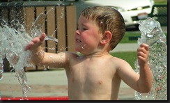 MINOLTA DIGITAL CAMERA         