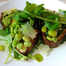 Summer Salad & Lima Bean Crostini with Shaved San Tumas Valtellina