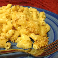 Family-Favorite Macaroni and Cheese
