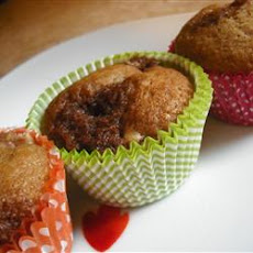 Cinnamon-Topped Rhubarb Muffins