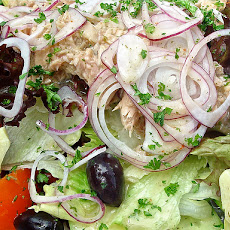 Mediterranean Tuna Salad