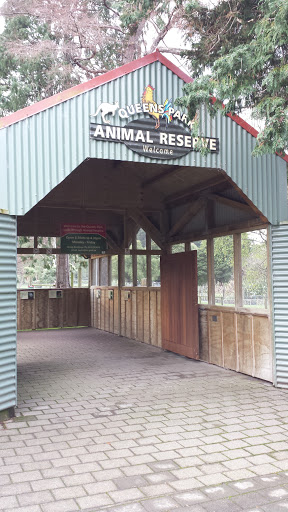 Queens Park Animal Reserve