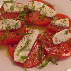 Simple Caprese Salad