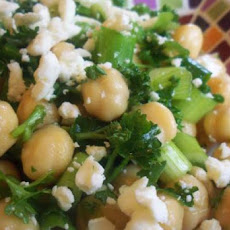 Turkish Chickpea Salad (Nohut Salatasi)