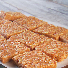 No-Bake Peanut Butter Rice Krispies Cookies