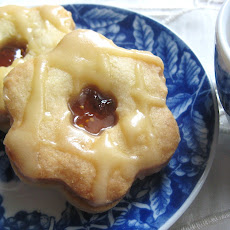 Fig and Maple Mascarpone Linzer Cookies
