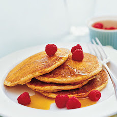Whole Wheat Buttermilk Pancakes