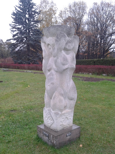 Минск Скульптура в Ботаническо