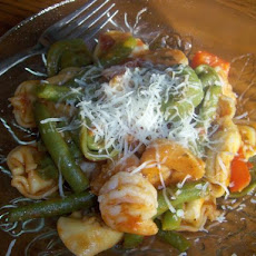 Shrimp Tortellini With Green Beans and Red Peppers