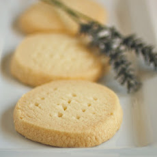 Gluten-Free Tuesday: Shortbread Cookies
