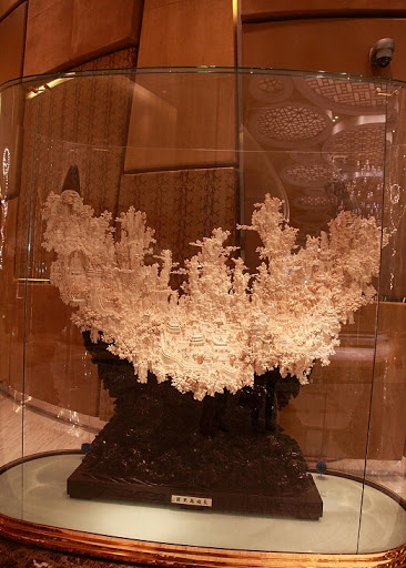 新葡京珊瑚雕塑