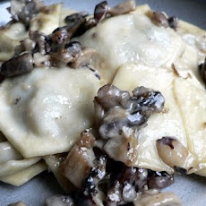 Mushroom Ravioli with Mushroom Sauce