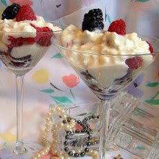 Tasty and Light Berry Parfait