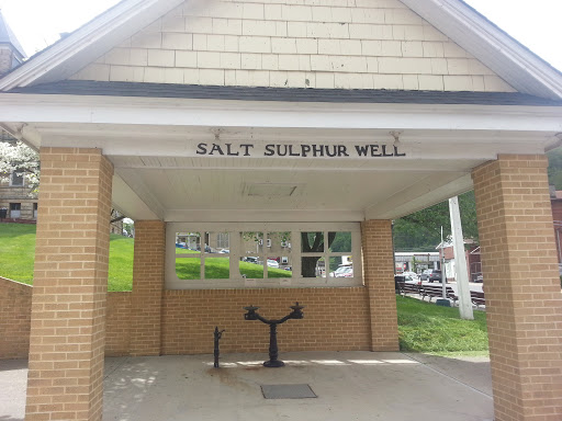 Salt Sulphur Well