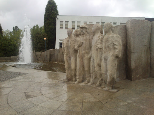 Monumento a Pablo Iglesias