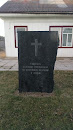 Памятник жертвам голодомору