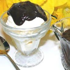 Crackle Top Fudge Sauce