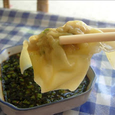 Wontons With Spring Onion, Ginger and Vinegar Dressing