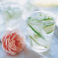 Cucumber-Ginger Fizzes