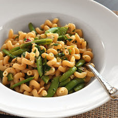Pasta with Snap Peas, Garlic, Lemon Zest, and Black Pepper (vegan)