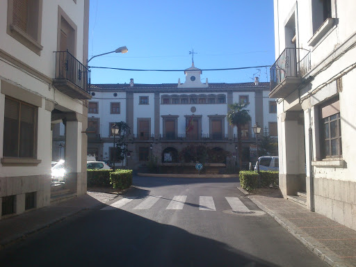 Ayuntamiento De Viver