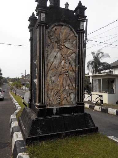 Monument Gate of Pondok Kelapa Indah