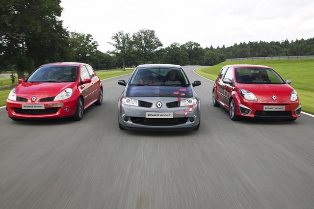 [renault-megane-r26r-ln-rp-0807-13[6].jpg]