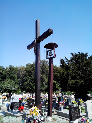 Krzyż i Dzwon Żałobny