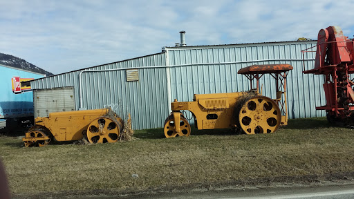 Antique Paving Tractors