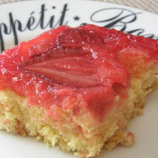 Simple Strawberry Cake