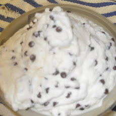 Easy Mint Chocolate Chip Ice Cream