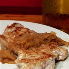 Pork Medallions With Apples and Cider