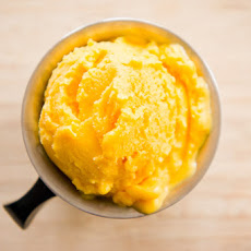 Mango Lassi Frozen Yogurt