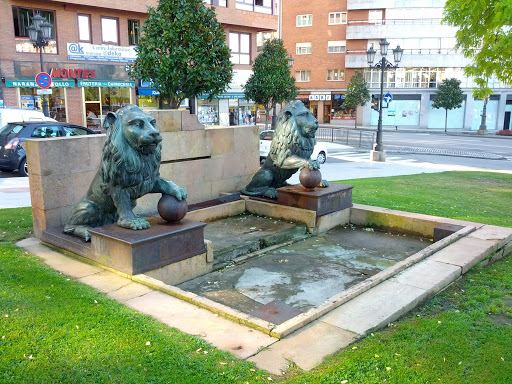 Lannister Fountain