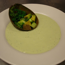 Chilled Avocado & Cucumber Soup