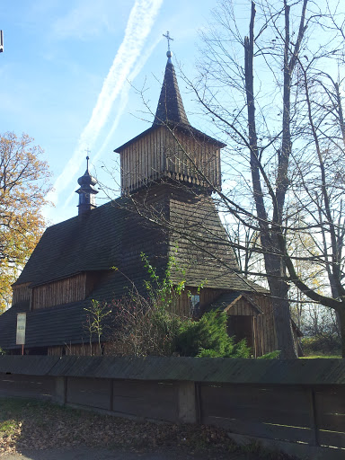 Zabytkowy Drewniany Kościół w Nidku