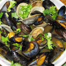 Mussels Portuguese Style