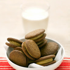 Molasses Sandwich Cookies