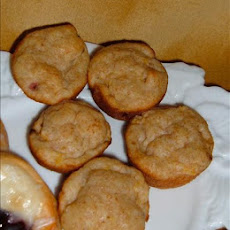 Peach Cobbler Muffins