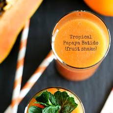 Tropical Papaya Batido (fruit shake)