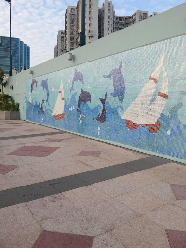 Tai Wan Shan Swimming Pool - Mosaic Mural