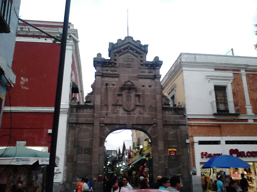 Arco oriente Mercado La Victoria