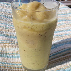 Kiwi Pineapple Smoothie (Non-Dairy)