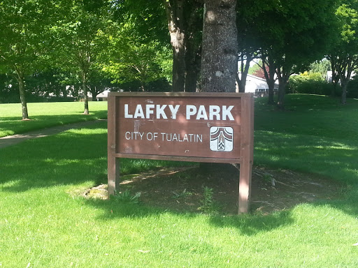 Lafky Park West Sign