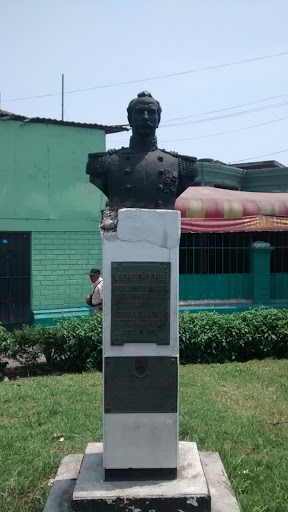 Busto De Leoncio Prado