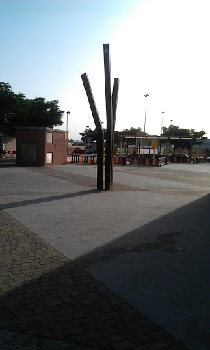 Plaza Farolas Higuerón