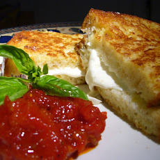 Mozzarella in Carrozza with Sundried Tomato and Roasted Red Pepper Jam